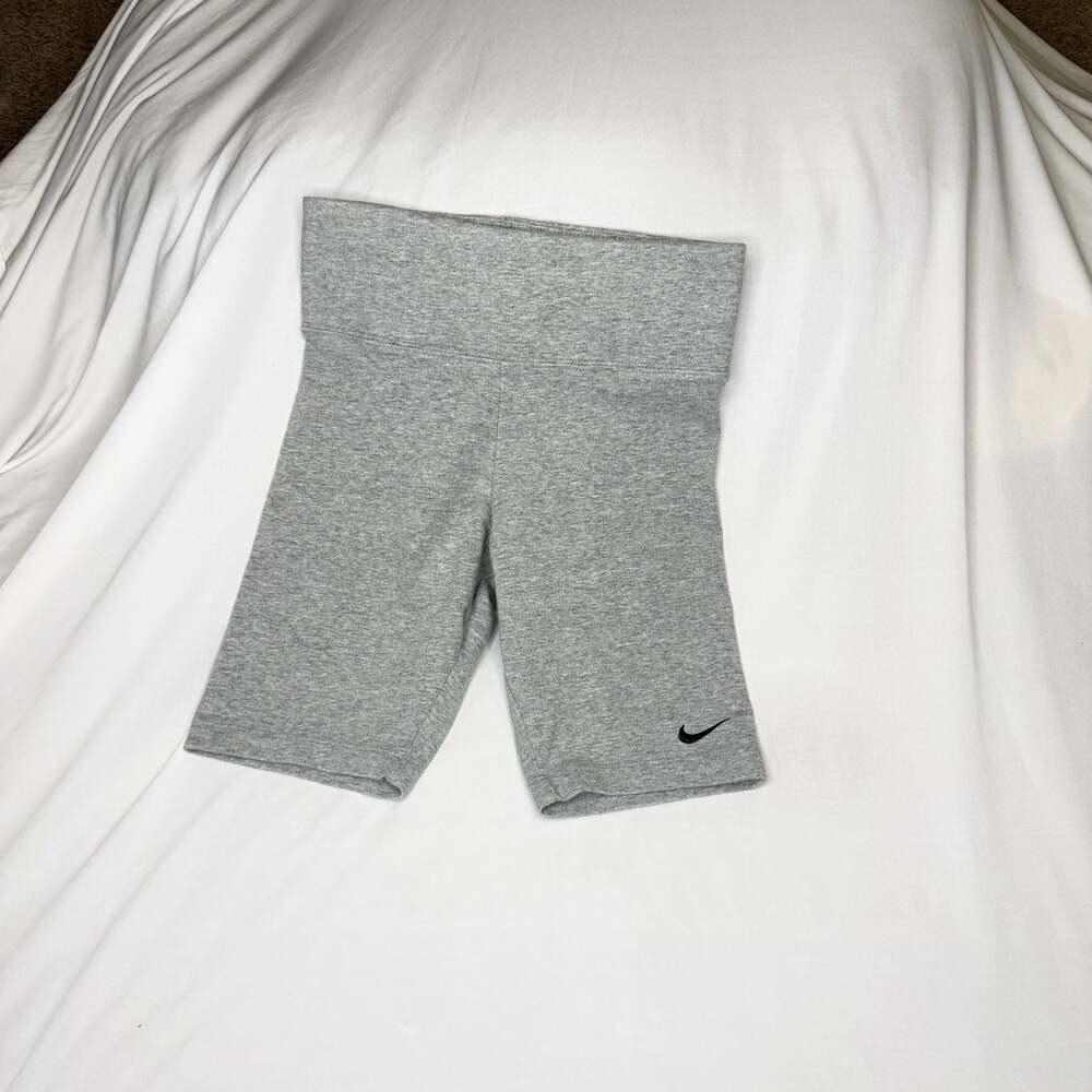 Nike Women's Sportswear Essential High-Rise Biker Shorts Grey Size XS